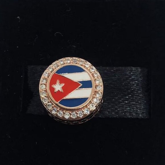 ✨🔥Pandora Cuba Flag Exclusive Bead Charm S925 Silver with box - Picture 1 of 2